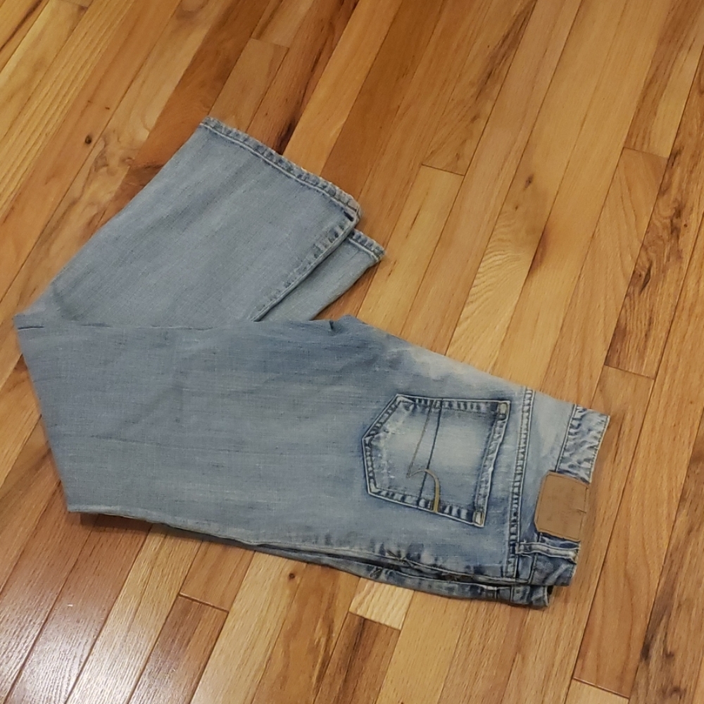 Like new American Eagle Jeans